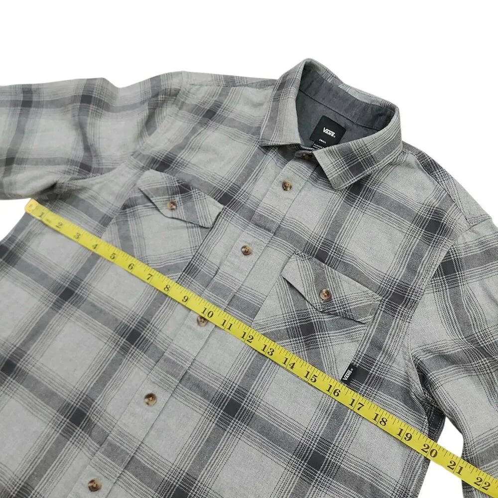Vans Flannel Shirt Mens Small Gray Plaid Cotton Long Sleeve Classic Fit Soft